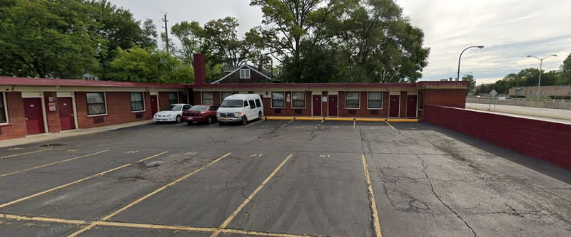 8-Wood Motel - From Website (newer photo)